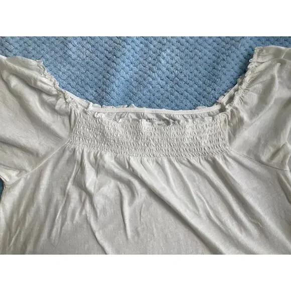 NWT American Eagle Outfitters White Crop Top shirt Size M - Picture 4 of 9